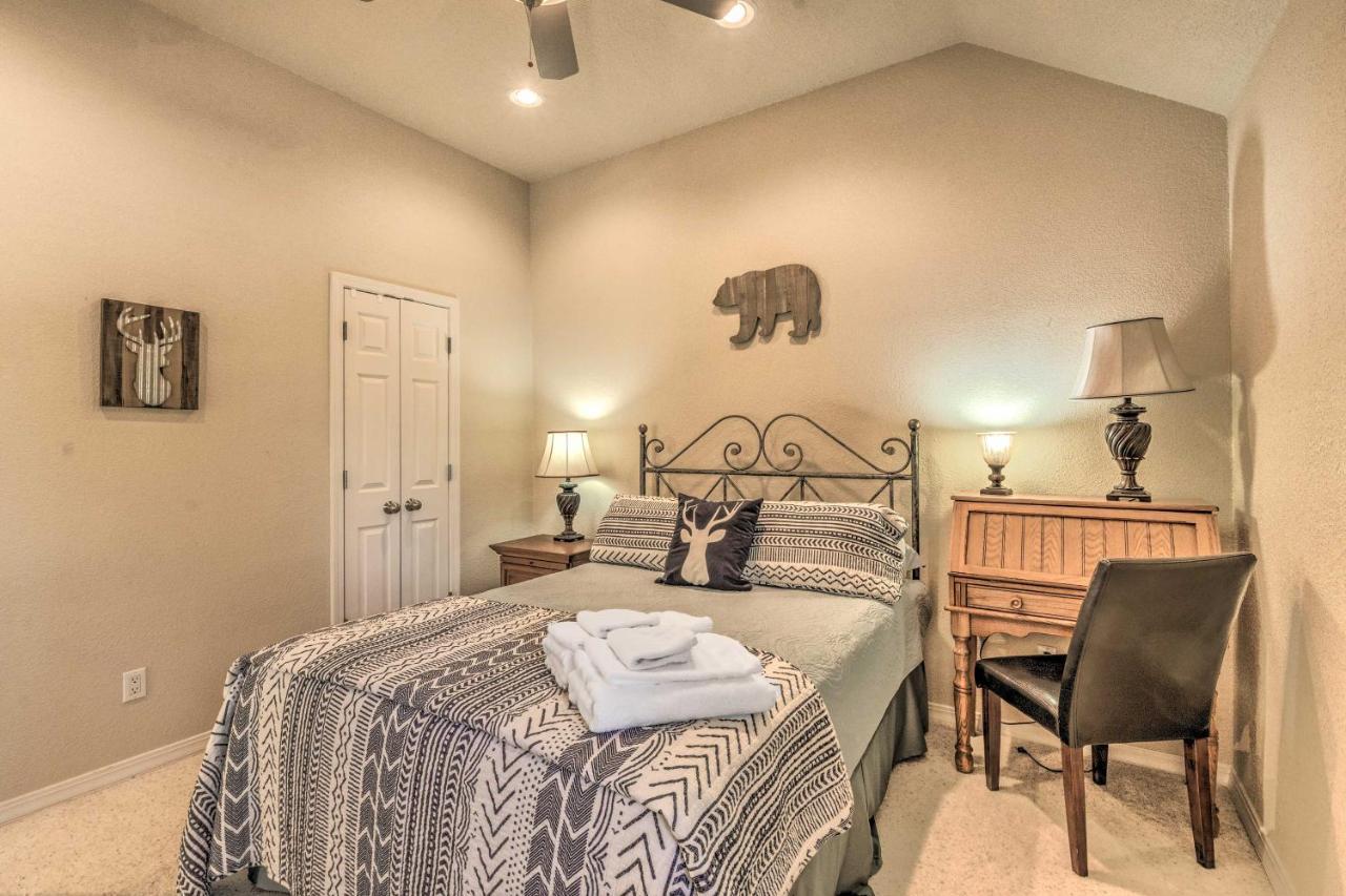 Roomy Ruidoso Retreat With Deck, Grill, And Mtn Views! Kültér fotó